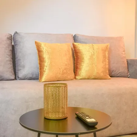 Milpau Buer 2 - Modernes Mit Queensize-bett, Netflix, Nespresso, Waschmaschine & Smart Tv Apartament *